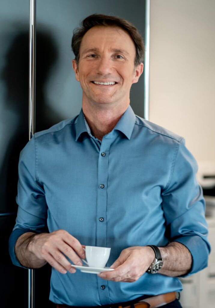 Business Coach Michael Hampel im Coaching-Gespräch Business Coach Michael Hampel im Coaching-Gespräch